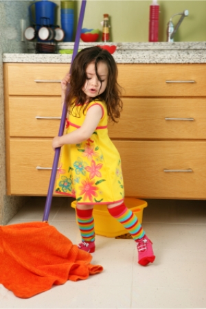 Дети тоже должны поддерживать чистоту дома